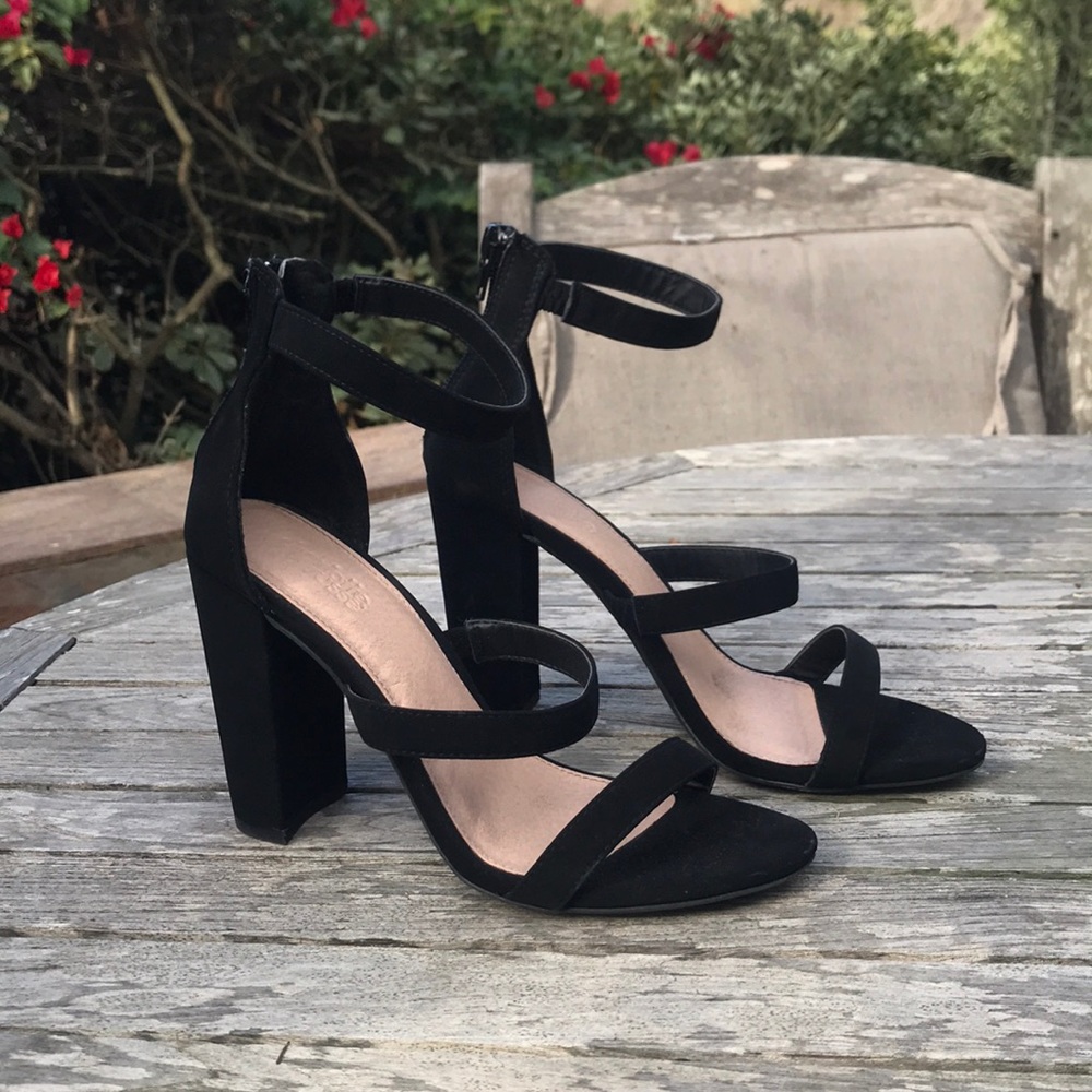 High Heels ▪️ - Picture 5 of 7